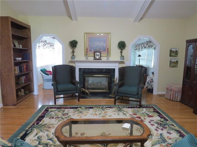 1464 Steve Street, Kernersville, NC 27284