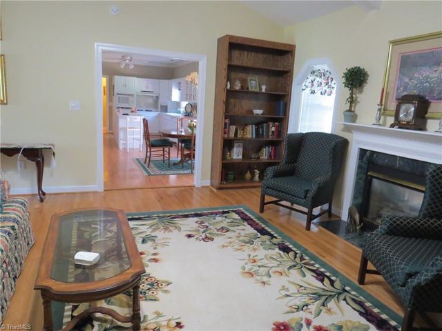 1464 Steve Street, Kernersville, NC 27284
