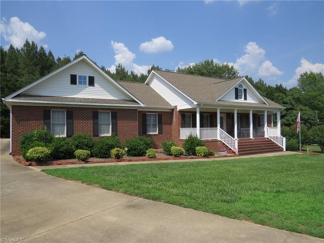 1464 Steve Street, Kernersville, NC 27284