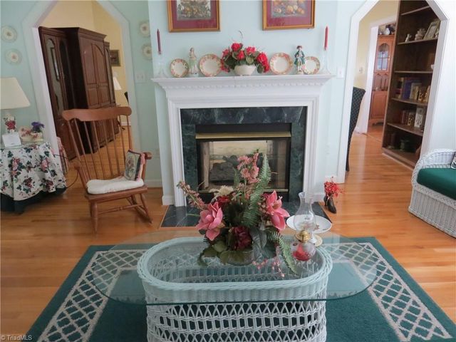 1464 Steve Street, Kernersville, NC 27284
