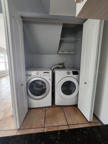 10121 SEA SPRAY PLACE, Tampa, FL 33624