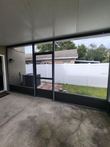 10121 SEA SPRAY PLACE, Tampa, FL 33624