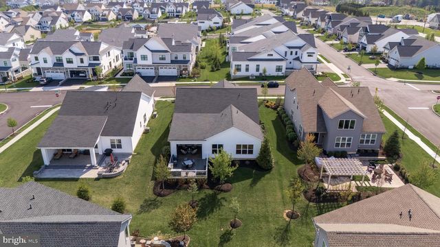 5 FETTERS BLVD, Downingtown, PA 19335
