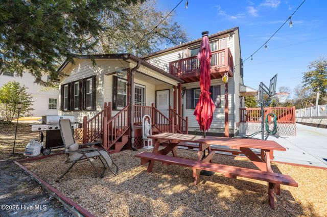 131 Purdie Drive, Emerald Isle, NC 28594