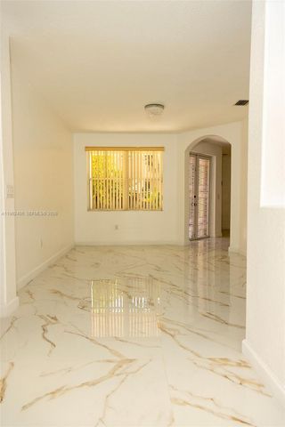 3433 SW 171st Ter 3433, Miramar, FL 33027