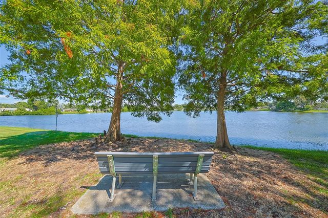 1507 76TH AVENUE N, St Petersburg, FL 33702