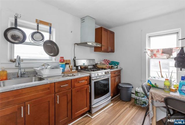 120-122 Lodi, Hackensack, NJ 07601