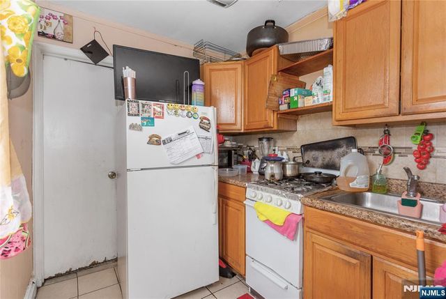 120-122 Lodi, Hackensack, NJ 07601