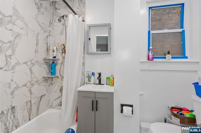 120-122 Lodi, Hackensack, NJ 07601