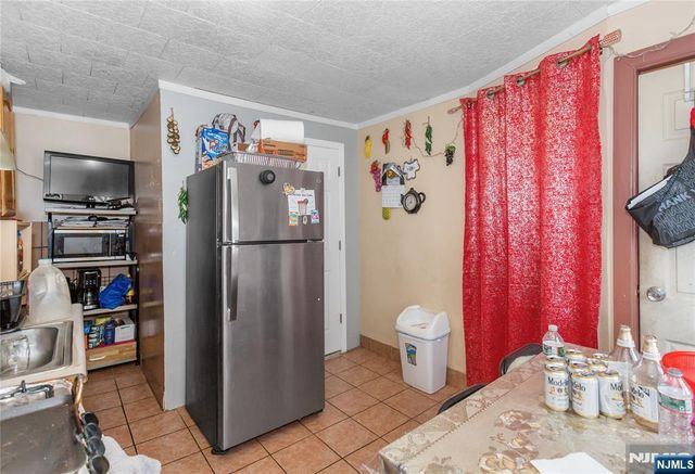 120-122 Lodi, Hackensack, NJ 07601