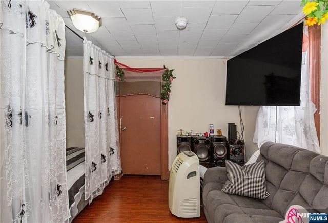120-122 Lodi, Hackensack, NJ 07601