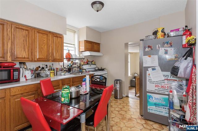120-122 Lodi, Hackensack, NJ 07601