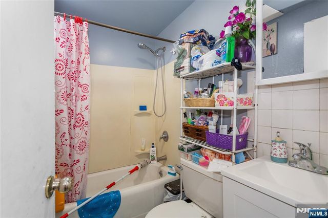 120-122 Lodi, Hackensack, NJ 07601