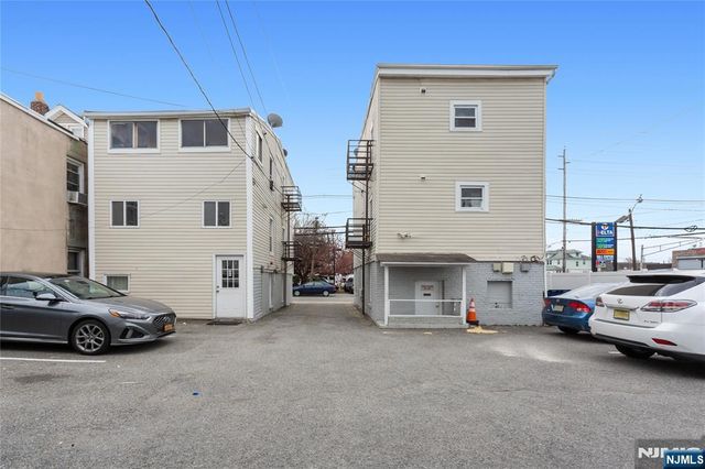 120-122 Lodi, Hackensack, NJ 07601