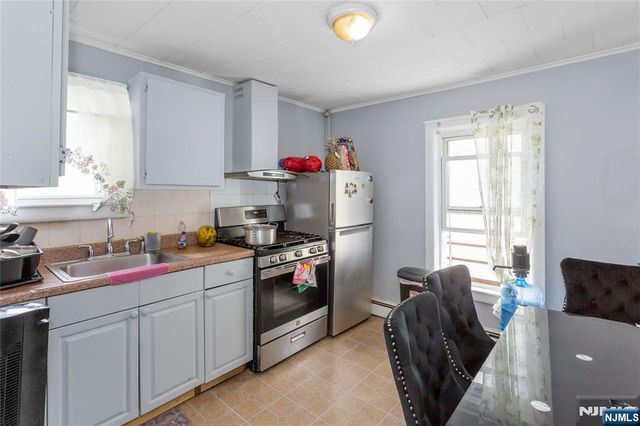 120-122 Lodi, Hackensack, NJ 07601