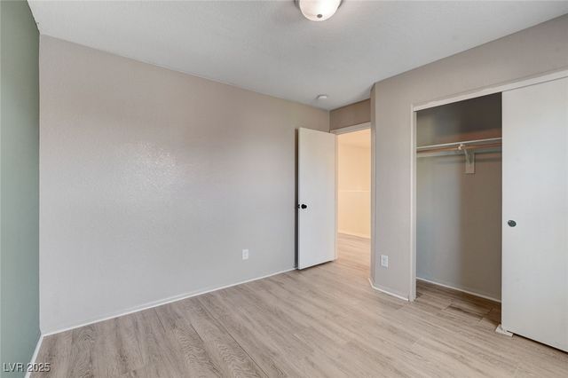 4266 Winter Cloud Court, Las Vegas, NV 89115