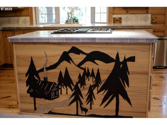 30641 S PARTRIDGE Rd, Colton, OR 97017