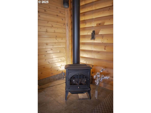 30641 S PARTRIDGE Rd, Colton, OR 97017