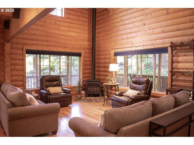 30641 S PARTRIDGE Rd, Colton, OR 97017