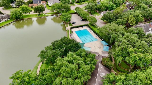 2711 Colony, Sugar Land, TX 77479