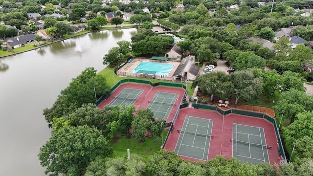 2711 Colony, Sugar Land, TX 77479