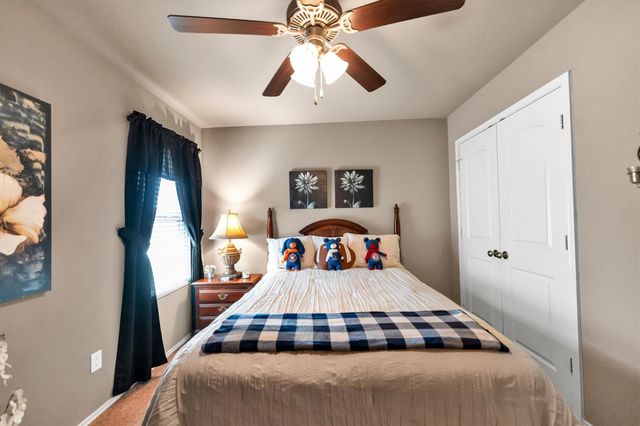 135 Brookside Drive, Huntsville, TX 77320