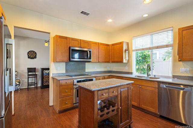 91-1028 Kai Uhu Street, Ewa Beach, HI 96706