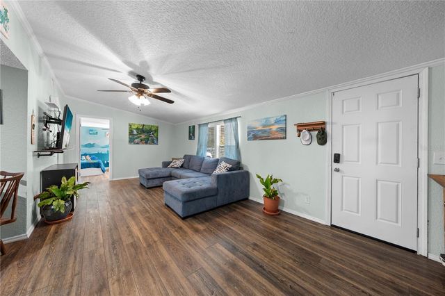 200 RAINTREE COURT, St Cloud, FL 34771