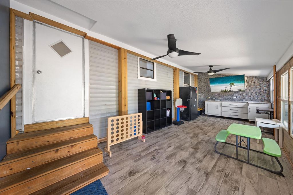 Image 31 of property listing at 200 RAINTREE COURT, St Cloud, FL 34771