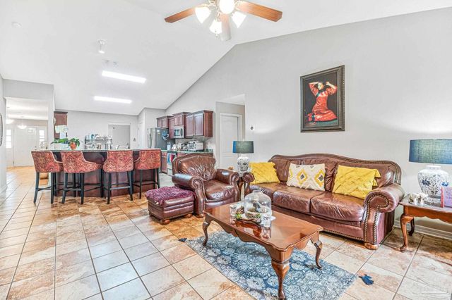 8786 Prowler Ct, Pensacola, FL 32506