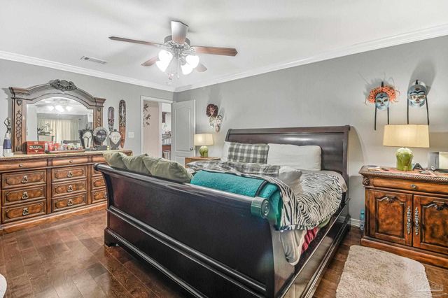 8786 Prowler Ct, Pensacola, FL 32506