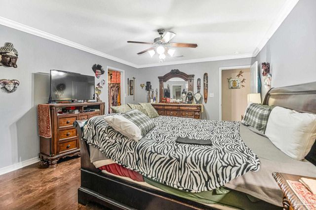8786 Prowler Ct, Pensacola, FL 32506