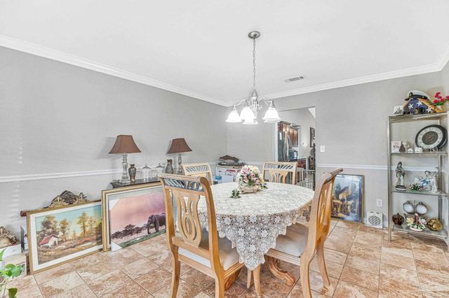 8786 Prowler Ct, Pensacola, FL 32506