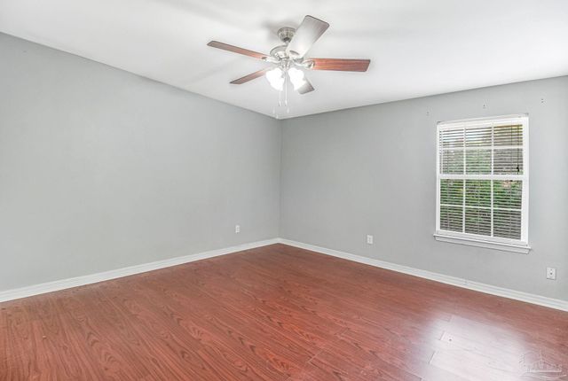 8786 Prowler Ct, Pensacola, FL 32506
