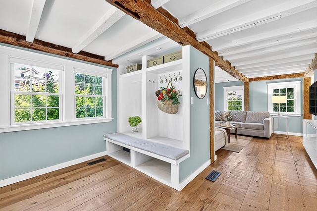 9 Cross Street, Westborough, MA 01581