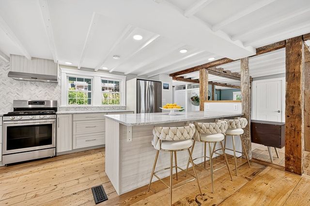 9 Cross Street, Westborough, MA 01581