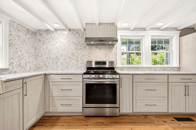 9 Cross Street, Westborough, MA 01581