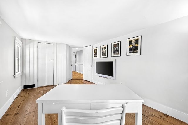 9 Cross Street, Westborough, MA 01581