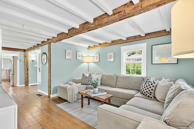 9 Cross Street, Westborough, MA 01581