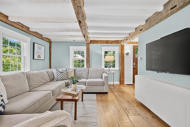 9 Cross Street, Westborough, MA 01581