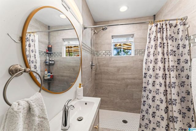 5144 NORTHUMBERLAND ROAD, Irondale, AL 35210