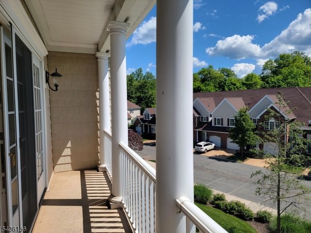 40 Schmidt Cir, Watchung Boro, NJ 07069