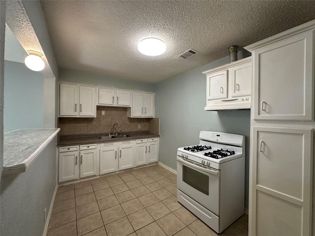 5135 Balkin Street, Houston, TX 77021