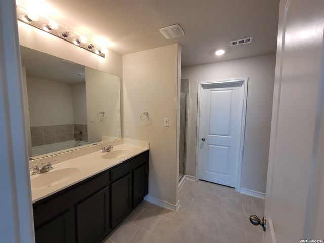 1737 Rocky Rise, San Antonio, TX 78245