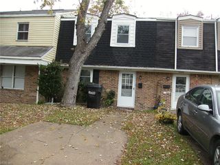 5648 Caxton CT, Virginia Beach, VA 23462
