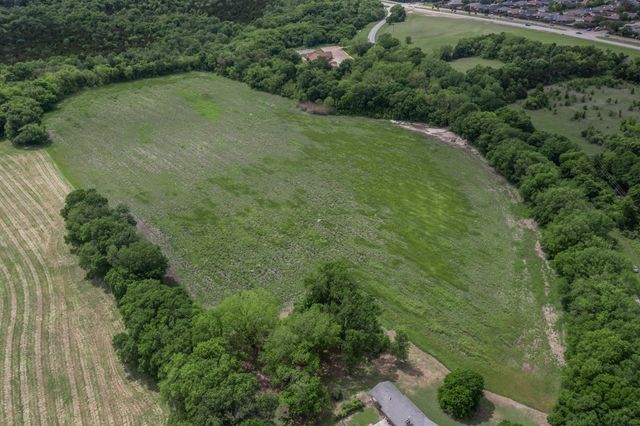 2600 W Main Street, Lancaster, TX 75146