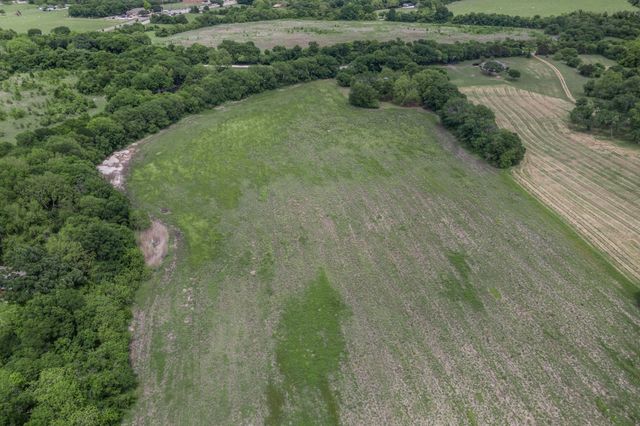 2600 W Main Street, Lancaster, TX 75146