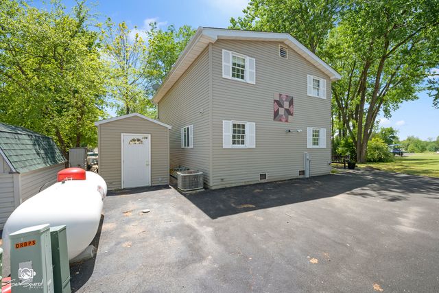 156 Fossil Cove Lane, Wilmington, IL 60481