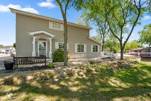 156 Fossil Cove Lane, Wilmington, IL 60481