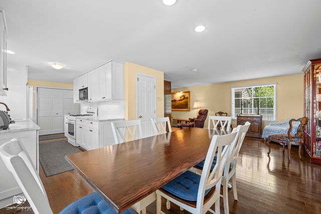 156 Fossil Cove Lane, Wilmington, IL 60481